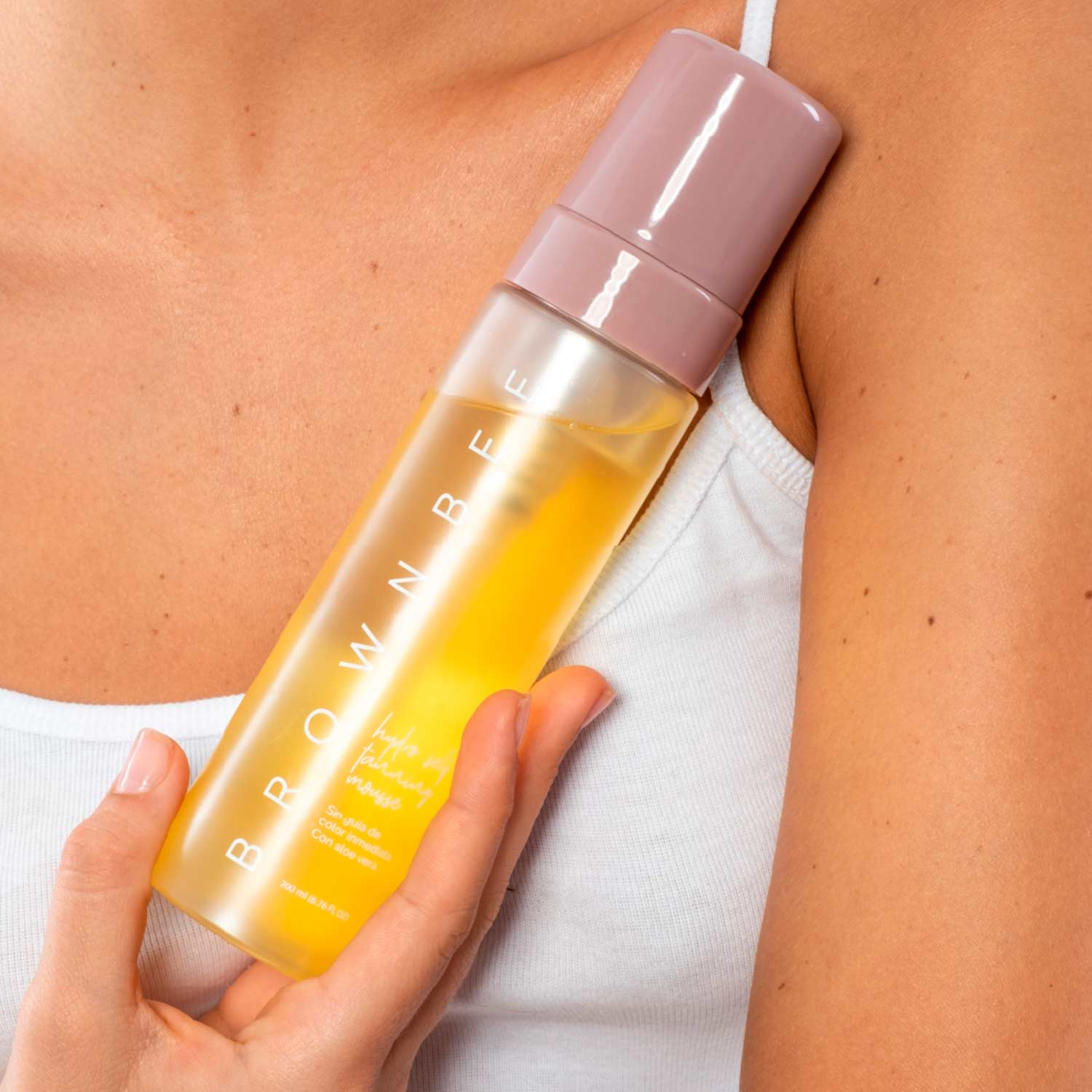 SELF-TANNING HYDRO MOUSSE
