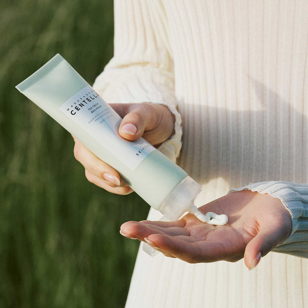 CENTELLA TEA-TRICA BHA FOAM