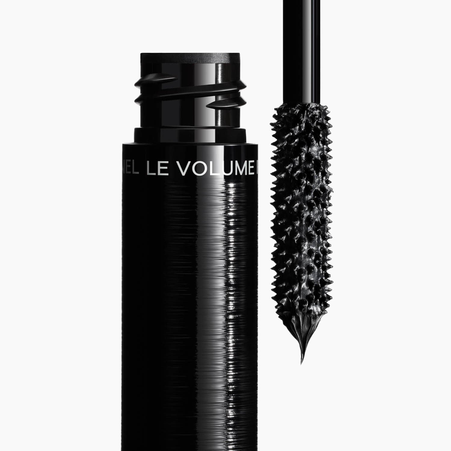 LE VOLUME RÉVOLUTION DE CHANEL