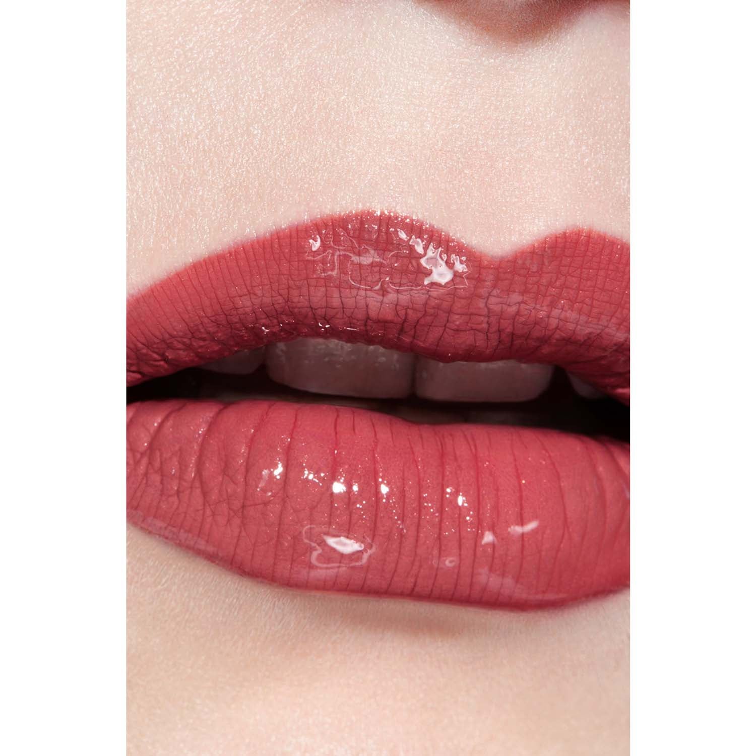 LE ROUGE DUO ULTRA TENUE