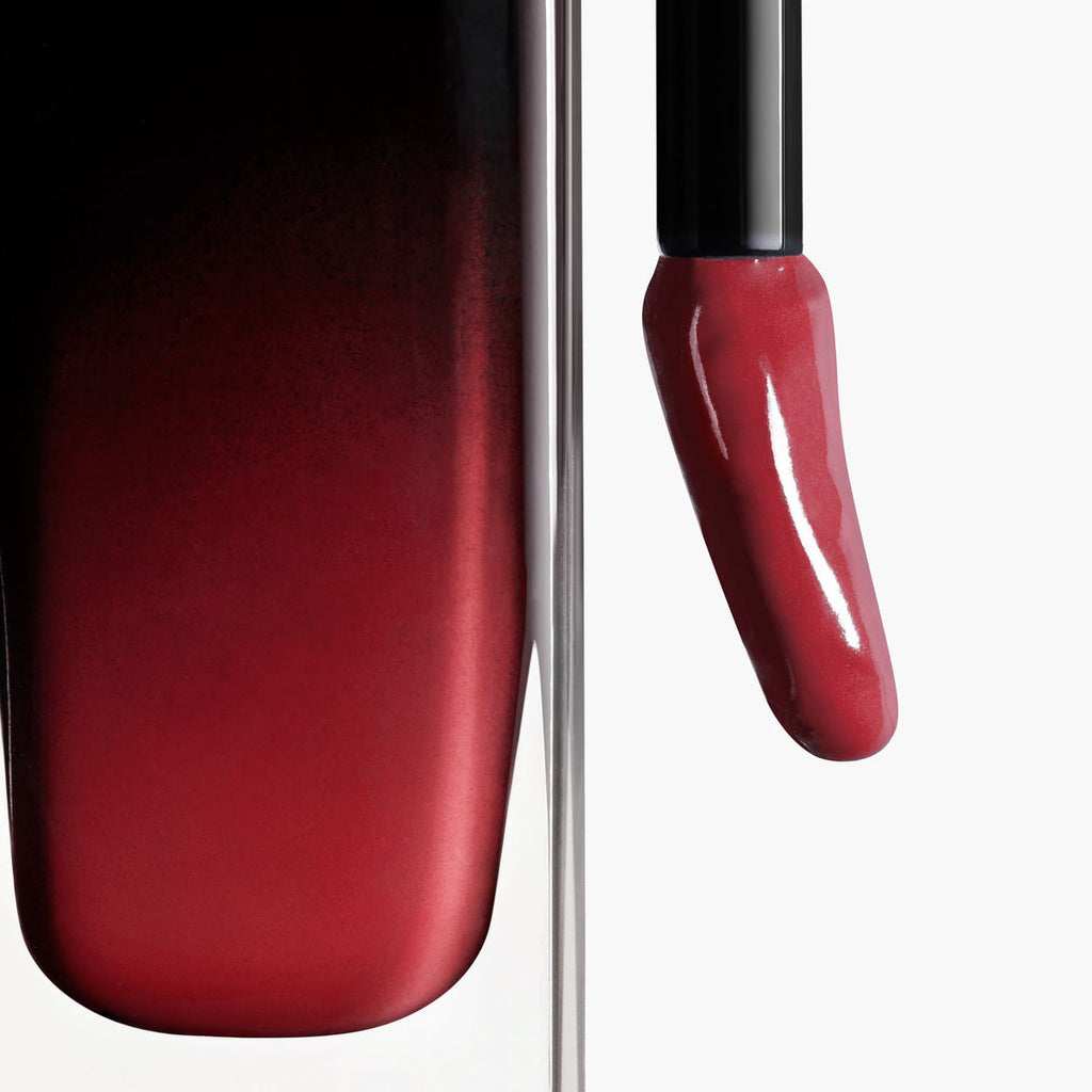 ROUGE ALLURE LAQUE