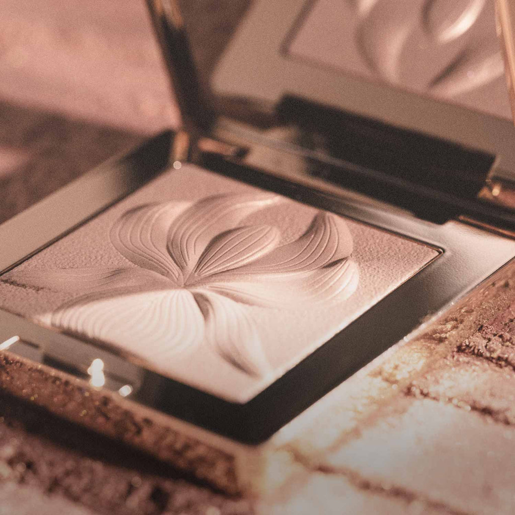 L'ORCHIDEE HIGHLIGHTER