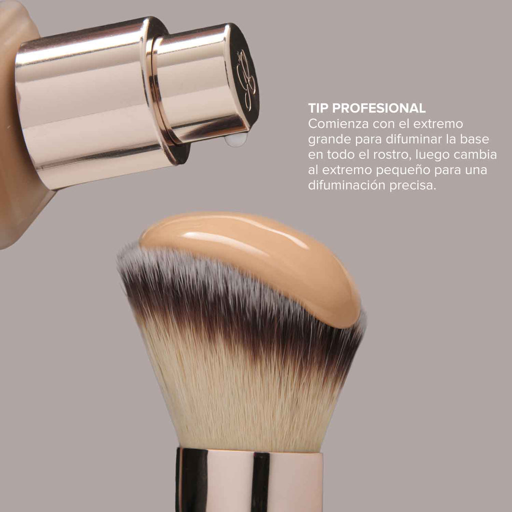 IMPECCABLE FOUNDATION BRUSH