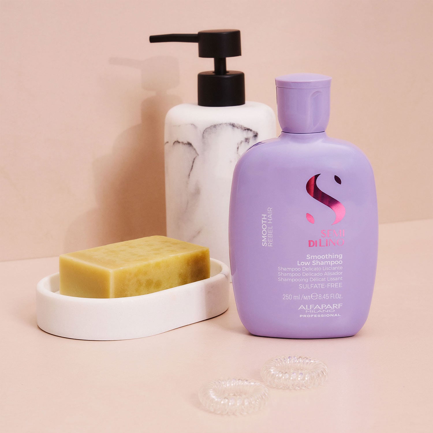 Semi Di Lino Smoothing Low Shampoo