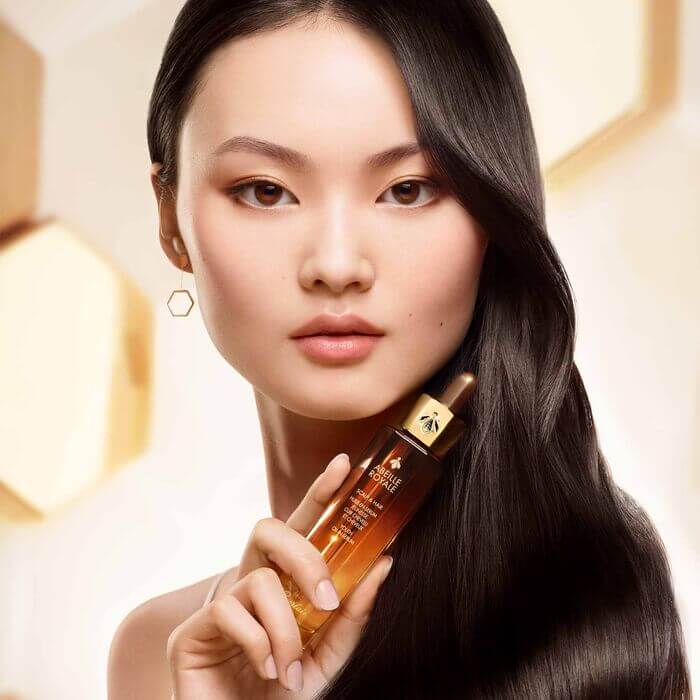 Abeille Royale Scalp &amp; Hair Youth Oil in Serum